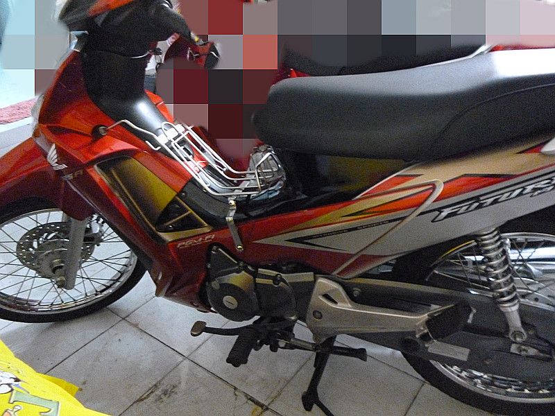 HONDA: FUTURE X, 125, Fi, Đời 2010, màu đen xám vàng