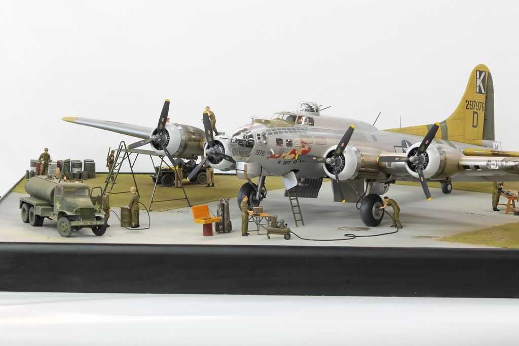 1/32 B-17G Diorama - Ready For Inspection - Aircraft - Britmodeller.com