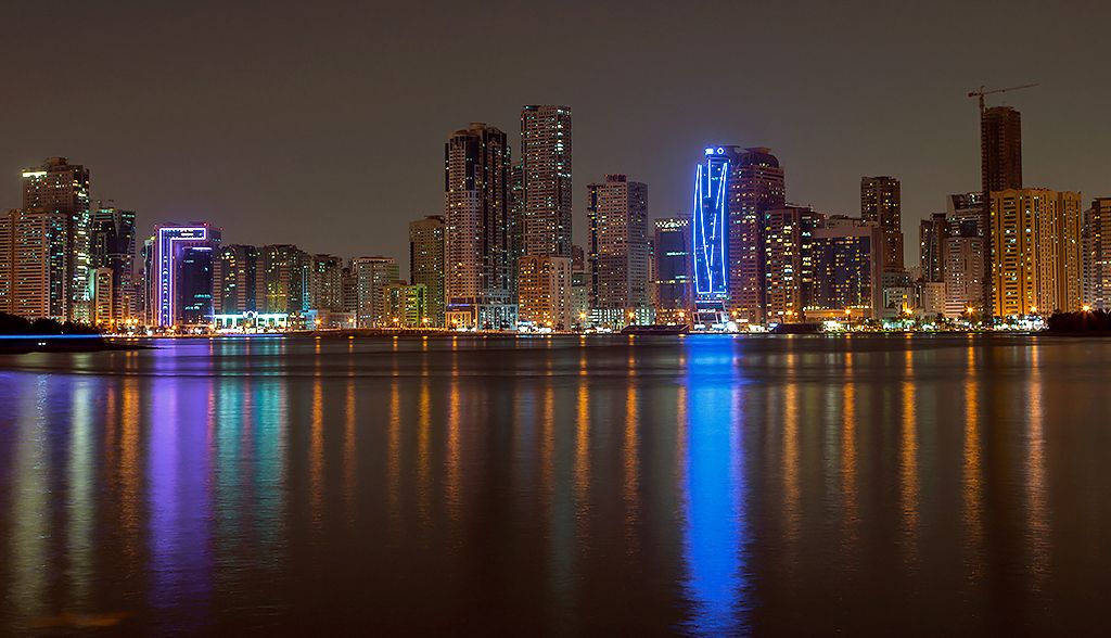 IMAGE: http://i1167.photobucket.com/albums/q638/Tareq_Alhamrani/1DS30594.jpg