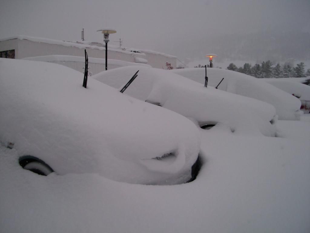  photo 150208 Snow Cars_zpsr65unqrr.jpg