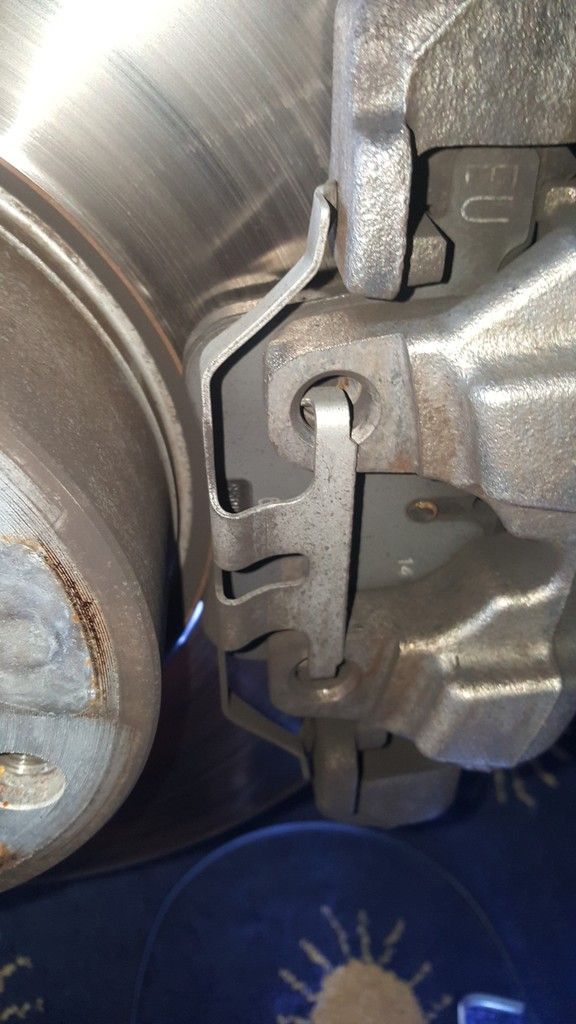 20150923_161848_zpsrl1ftpit.jpg~original